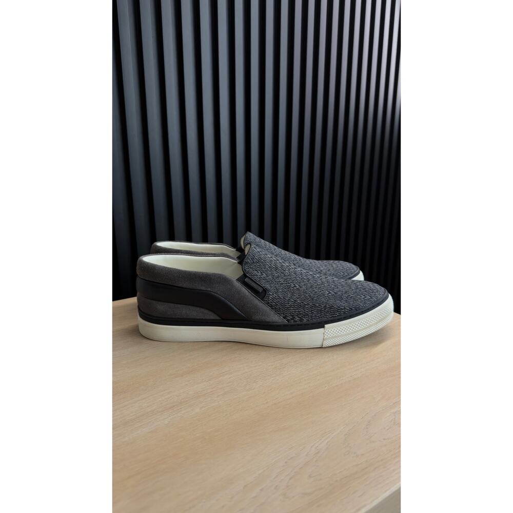 Louis Vuitton Twister Grey Slip-On Sneakers Suede, Wool, Leather - Picture 3 of 7